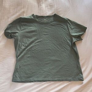 Abercrombie & Fitch Skimming Tee in Sage
